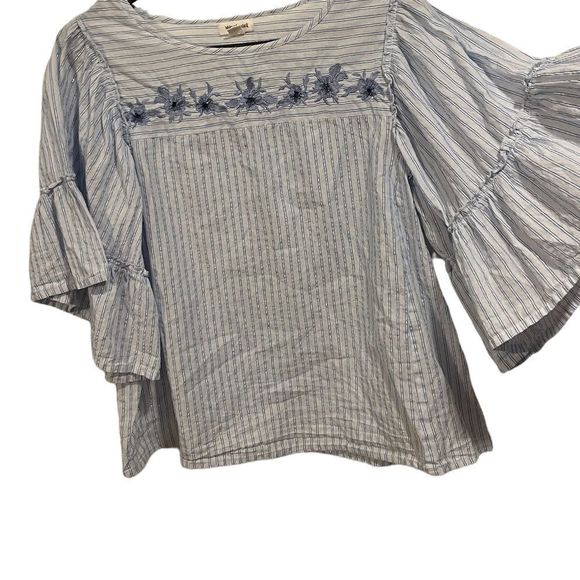 Westport Blue and Sparkly Silver Pin Stripe Embroidered Beaded Flare Sleeve Top - Picture 1 of 7